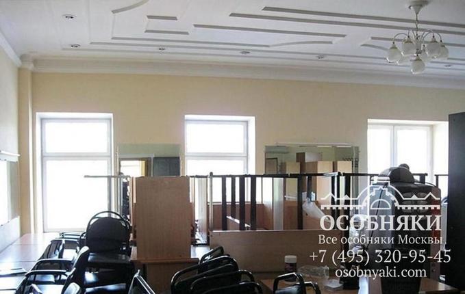 На Большой Серпуховской улице, 14, площадь 2004 м