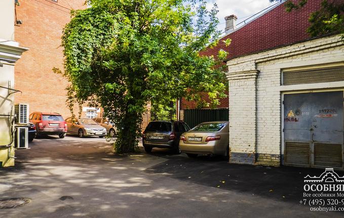 на Садовой-Самотёчной, 18, площадь 500 м