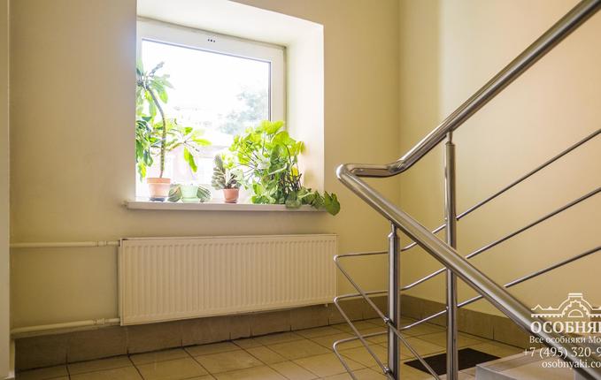 на Садовой-Самотёчной, 18, площадь 500 м