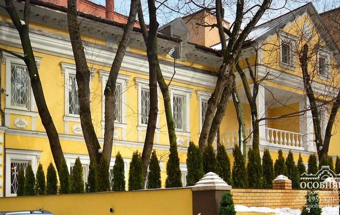 в Шубинском переулке, 6, площадь 620 м