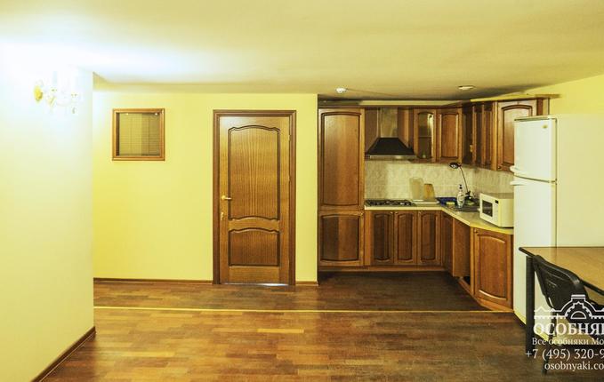 на Покровском бульваре, 16, площадь 607 м