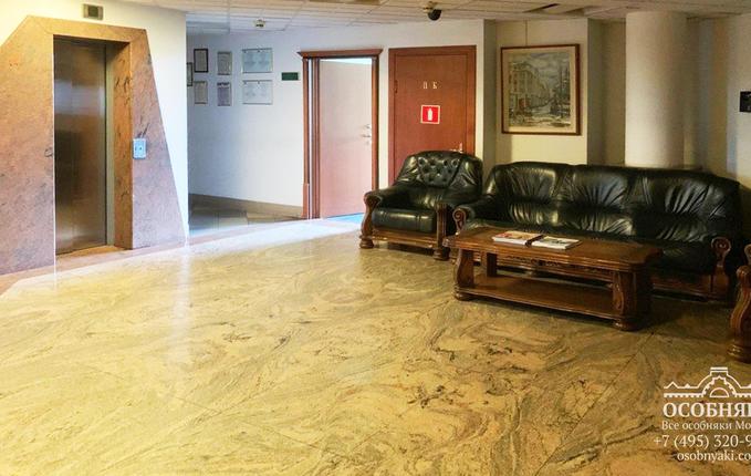 на Мещанской улице, 22, площадь 2972 м