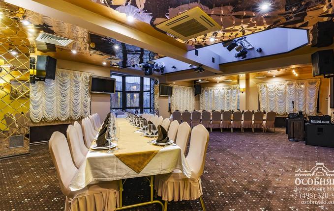 на улице Гарибальди, 3, площадь 476 м