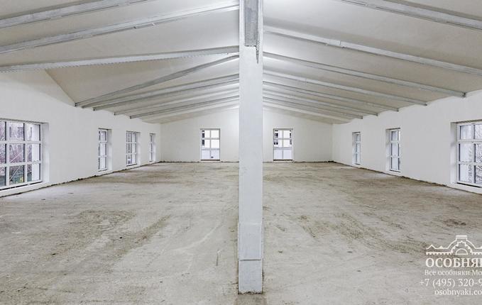 на 1-й Миусской улице, 20, площадь 985 м