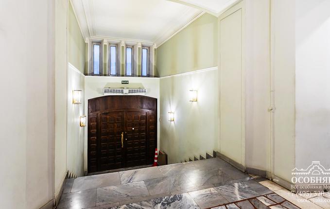 в 3-м Монетчиковском переулке, 4, площадь 2900 м