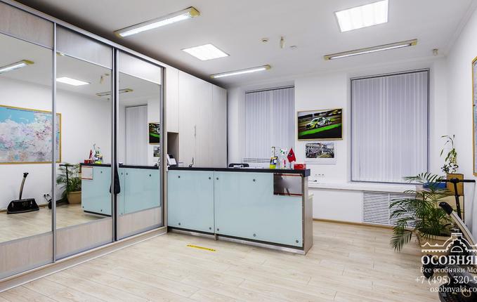 в 3-м Монетчиковском переулке, 4, площадь 2900 м