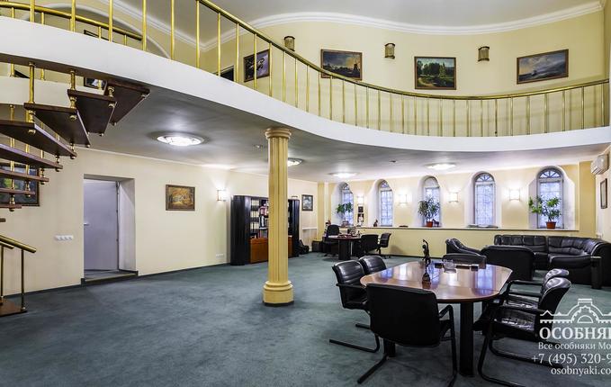 в 3-м Монетчиковском переулке, 4, площадь 2900 м