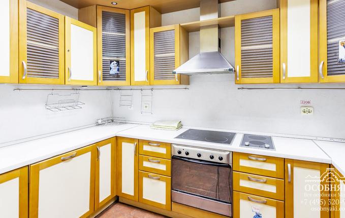 на Большой Грузинской улице, 38, площадь 774 м