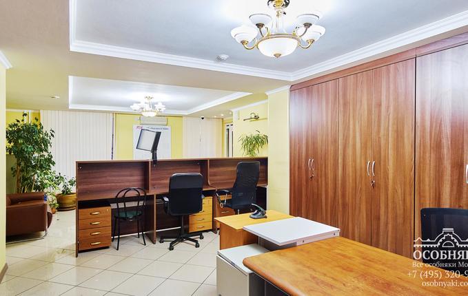 в Малом Татарском переулке, 3, площадь 1009 м