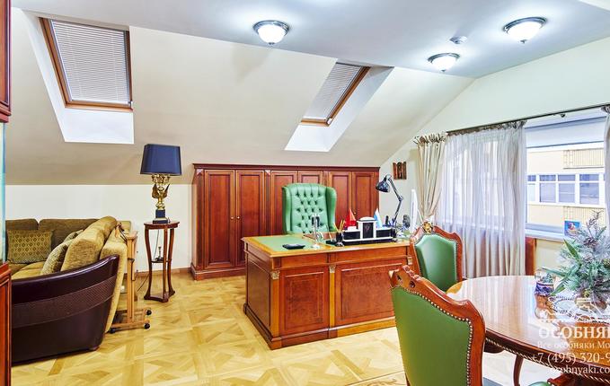 в Малом Татарском переулке, 3, площадь 1009 м