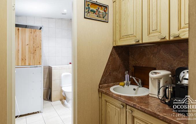 на Мясницкой, 13с16, площадь 230 м