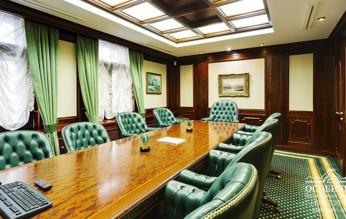 в Климентовском переулке, 10, площадь 1001 м