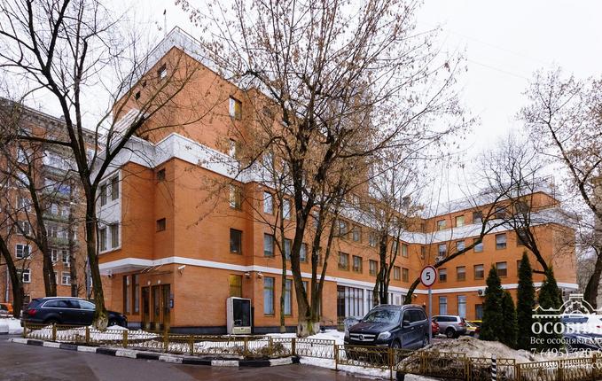 на Пудовкина, 13, площадь 2652 м