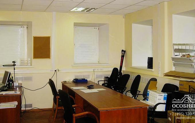 на Краснопрудной, 30, площадь 477 м