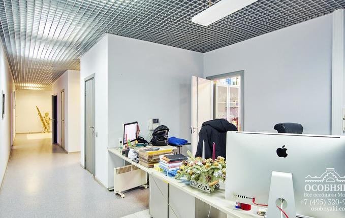 на Большой Грузинской улице, 36, площадь 902 м