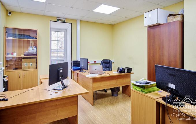 на Большой Грузинской улице, 36, площадь 902 м