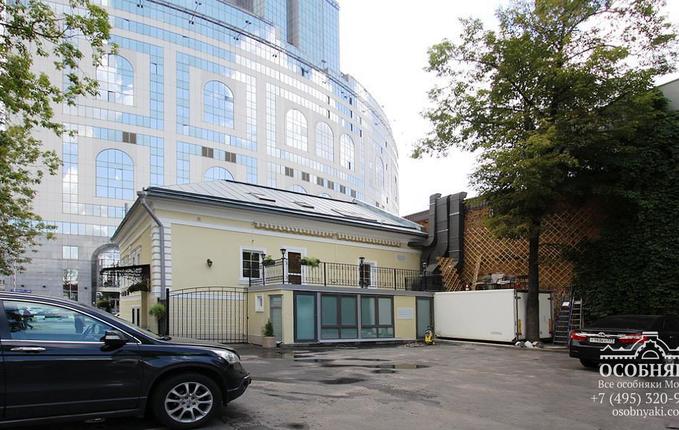 на Каланчёвской, 14, площадь 350 м