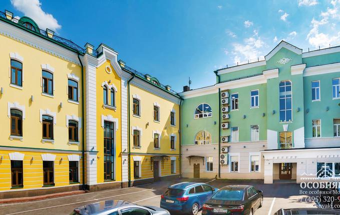 в Большом Каретном, 20, площадь 3226 м