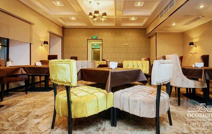 в Дмитровском переулке, 3, площадь 2400 м