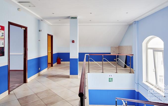 на Николоямской, 38, площадь 1874 м