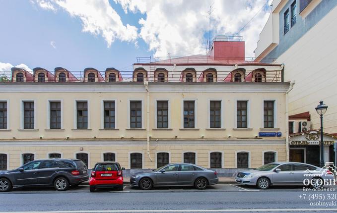 на Малой Никитской, 27, площадь 3200 м