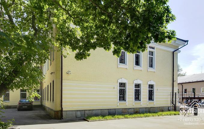 на улице Зацепа, 24, площадь 793 м