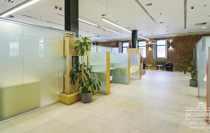 на улице Зацепа, 24, площадь 793 м