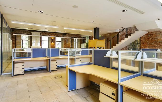 на улице Зацепа, 24, площадь 793 м