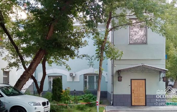 в Гороховском переулке, 14с2, площадь 530 м