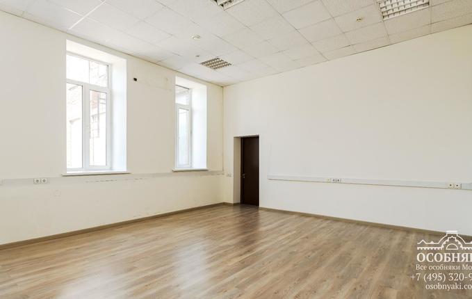 на  Большой Калитниковской, 42, площадь 7330 м