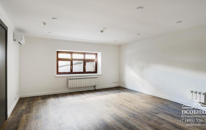 в Голиковском переулке, 11, площадь 380 м