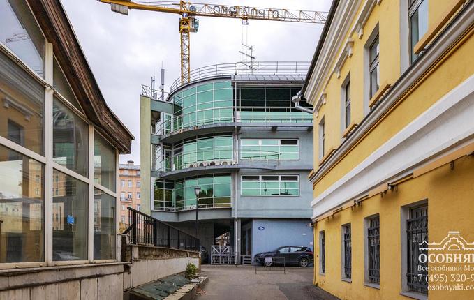 на улице Остоженка, 6, площадь 1345 м