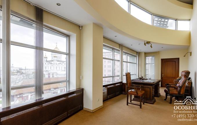 на улице Остоженка, 6, площадь 1345 м