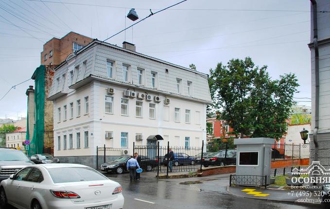 в 1-м Колобовском переулке, 19, площадь 413 м