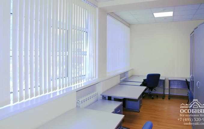 в Хохловском переулке, 10с5, площадь 917 м