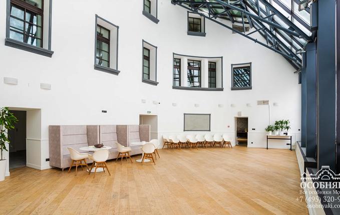 на Большой Полянке, 2/10, площадь 2554 м