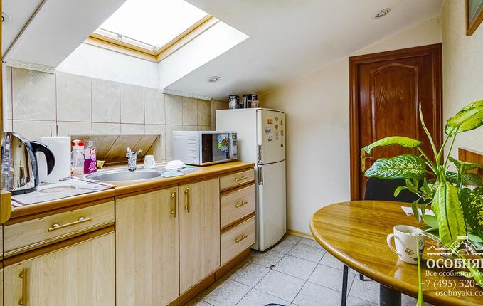 в Серебряническом переулке, 3, площадь 1000 м