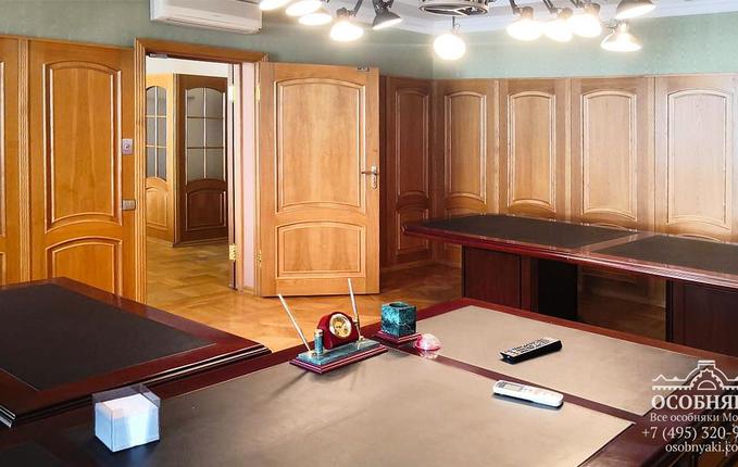 в Селивёрстовом переулке, 4, площадь 1419 м