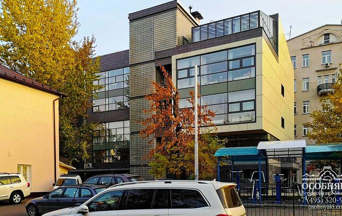 в Колокольниковом переулке, 21, площадь 2609 м