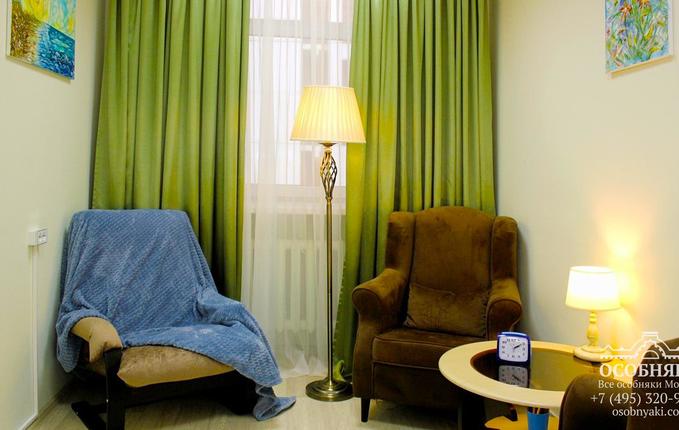 в переулке Красина, 15, площадь 1850 м