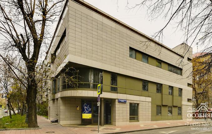 в 3-м Добрынинском, 3, площадь 1000 м