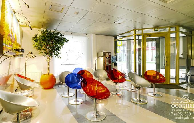 в 3-м Добрынинском, 3, площадь 1000 м