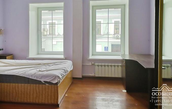 в 1-м Коптельском переулке, 2, площадь 929 м