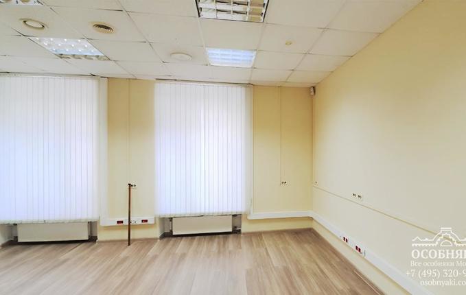 в 1-м Вышеславцевом, 6, площадь 1100 м