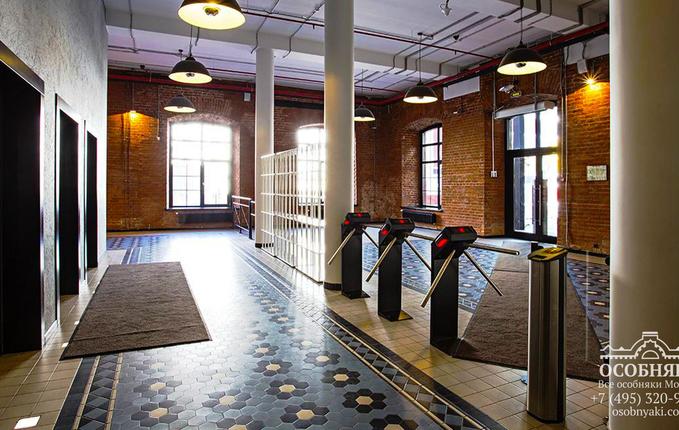 на Варшавском шоссе, 9, площадь 2768 м