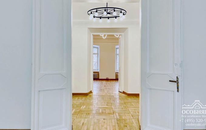 в 1-м Спасоналивковском, 8с1, площадь 517 м