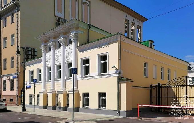 во Вспольном переулке, 21, площадь 550 м