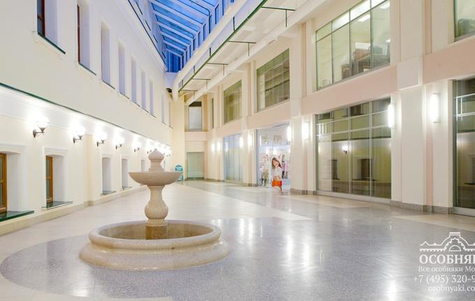 в Большом Гнездниковском переулке, 3, площадь 540 м