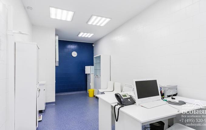 в Милютинском переулке, 15с1, площадь 414 м