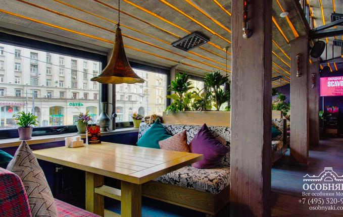 на Валовой улице, 3, площадь 427 м